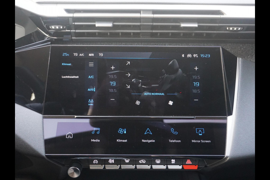 Peugeot 408 1.2 Turbo Allure 130 EAT8 CarPlay | Climate control