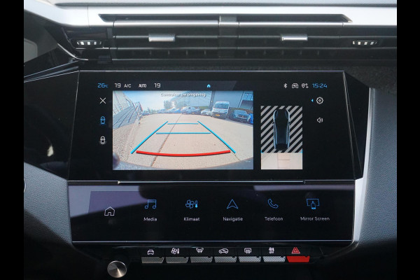 Peugeot 408 1.2 Turbo Allure 130 EAT8 CarPlay | Climate control
