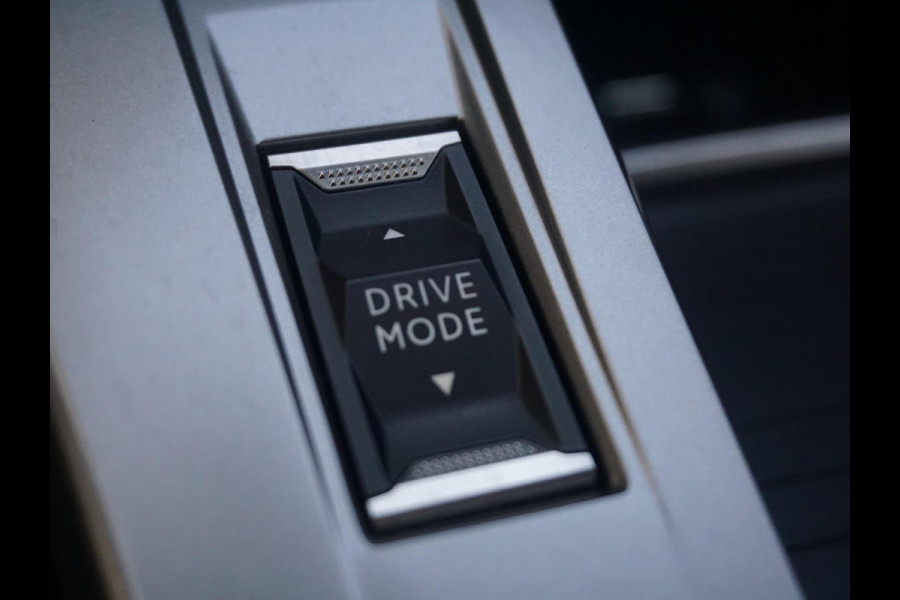 Peugeot 408 1.2 Turbo Allure 130 EAT8 CarPlay | Climate control