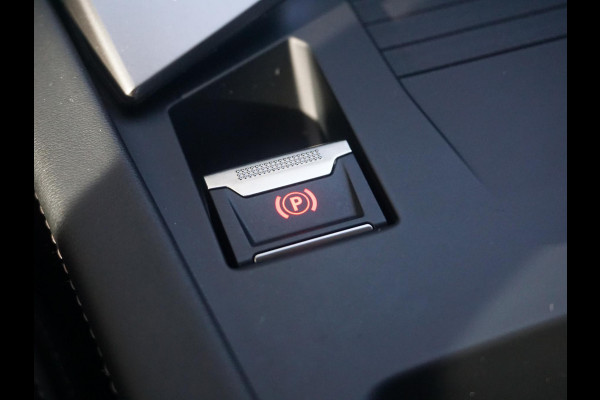Peugeot 408 1.2 Turbo Allure 130 EAT8 CarPlay | Climate control