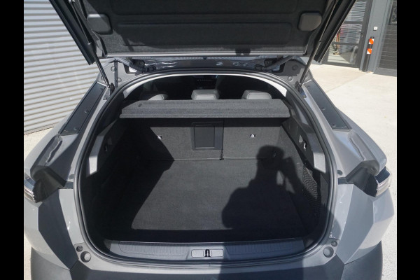 Peugeot 408 1.2 Turbo Allure 130 EAT8 CarPlay | Climate control