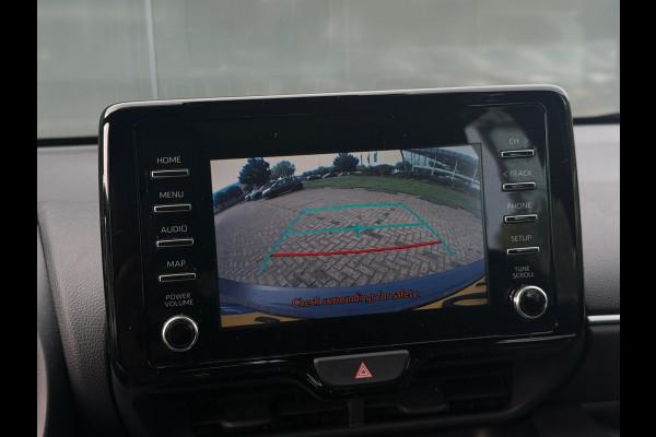 Toyota Yaris 1.5 Hybrid First Edition Navi|Carplay|Camera