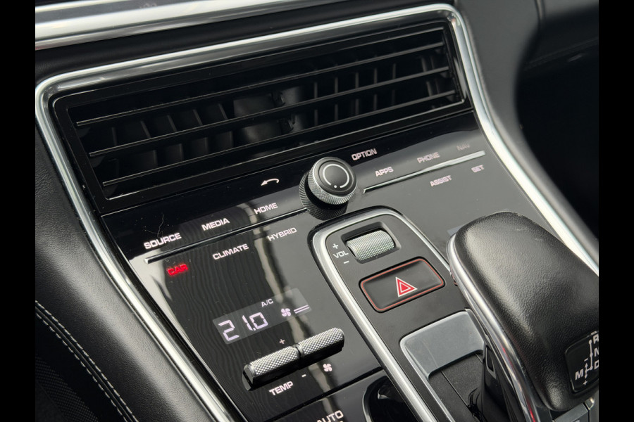 Porsche Panamera Sport Turismo BWJ 2019 | 2.9 601PK 4 E-Hybrid AUTOMAAT | NL AUTO | PANO DAK | SPORT CHRONO | LEER | 360 CAMERA | CLIMA | NAVI | CARPLAY |