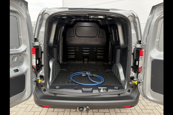 Ford E-Transit Courier Limited 44 kWh