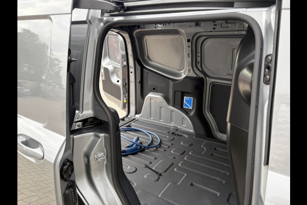 Ford E-Transit Courier Limited 44 kWh
