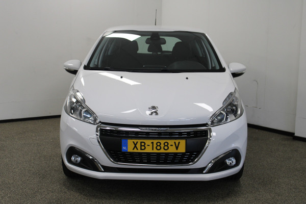 Peugeot 208 1.2 PureTech Signature