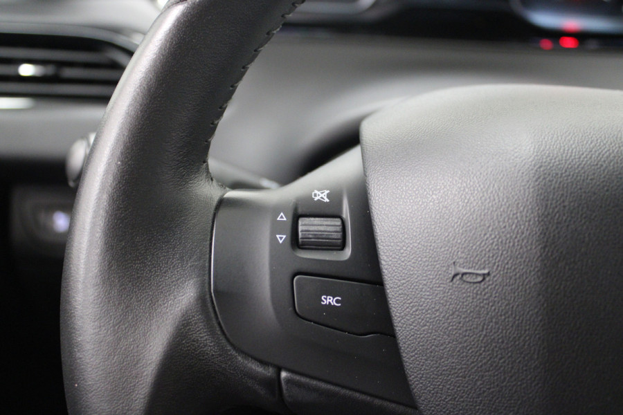 Peugeot 208 1.2 PureTech Signature
