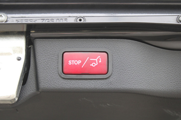 Mercedes-Benz V-Klasse 300d / AMG / DC / Exclusive / 4-Matic / Luchtv / Elec Stoel / Burmester / Vol Opties / NIEUWSTAAT