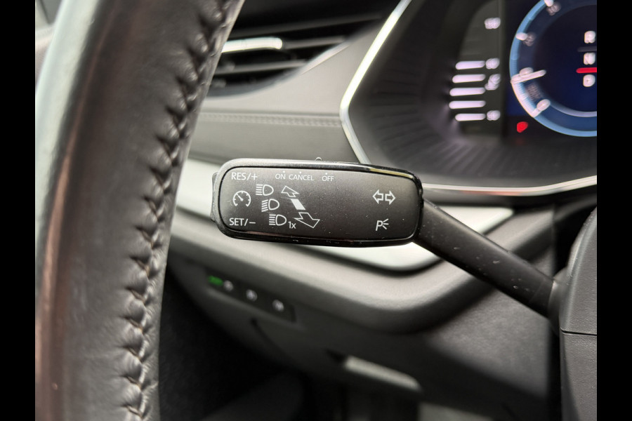 Škoda Octavia Combi BWJ 2021 | 1.5TSI 150PK Business Ed AUTOMAAT | TREKHAAK | CLIMA | NAVI | STOELVERW | PDC 2x | CRUISE | CAMERA | PRIVACY GLASS