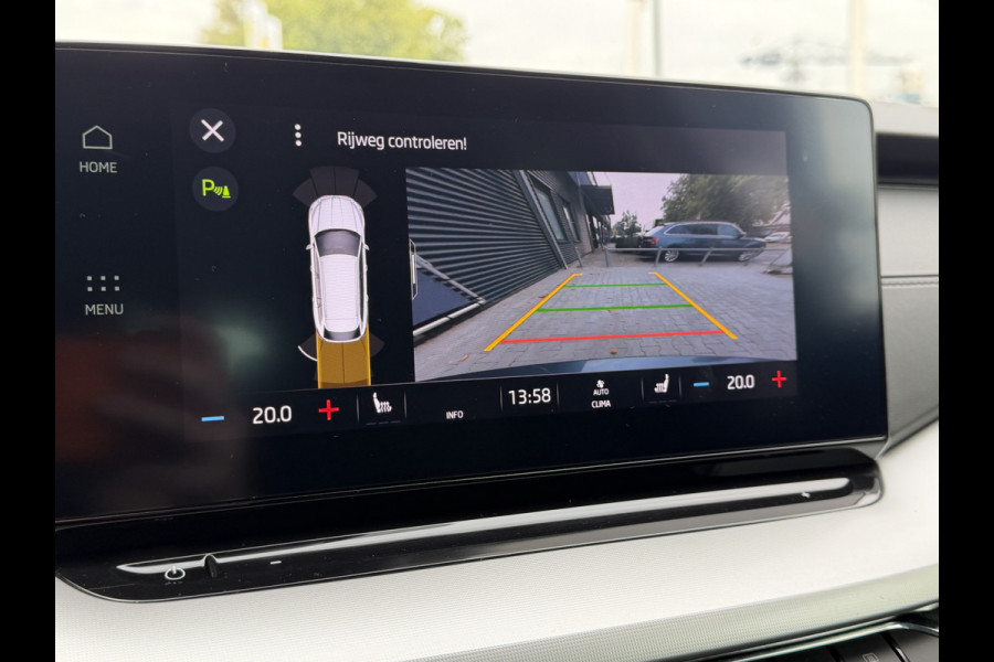 Škoda Octavia Combi BWJ 2021 | 1.5TSI 150PK Business Ed AUTOMAAT | TREKHAAK | CLIMA | NAVI | STOELVERW | PDC 2x | CRUISE | CAMERA | PRIVACY GLASS