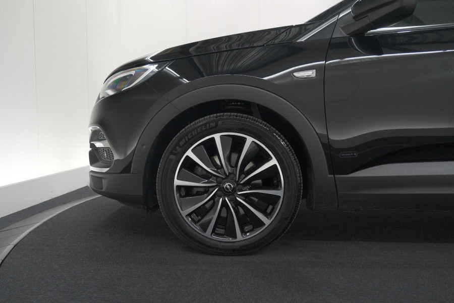 Opel Grandland X 1.6 Turbo 300 Hybrid4 Ultimate | Trekhaak | 360 Camera | Adaptieve Cruise Control | Elektrische Kofferklep