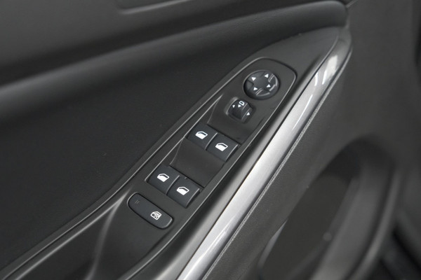 Opel Grandland X 1.6 Turbo 300 Hybrid4 Ultimate | Trekhaak | 360 Camera | Adaptieve Cruise Control | Elektrische Kofferklep