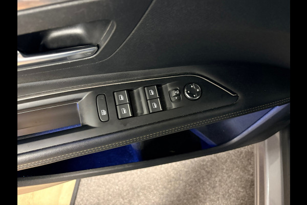 Peugeot 3008 1.6 HYbrid 225 GT / Cruise-control / camera / 1e eigenaar