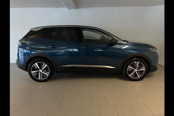 Peugeot 3008 1.6 HYbrid 225 Allure Pack Business
