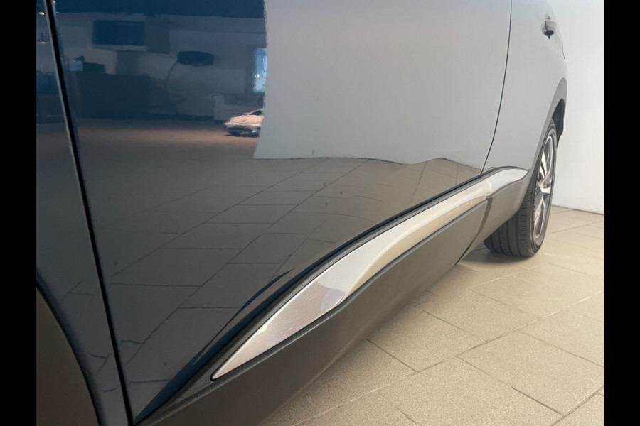 Peugeot 3008 1.6 HYbrid 225 Allure Pack Business