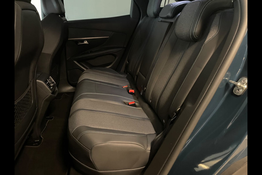 Peugeot 3008 1.6 HYbrid 225 Allure Pack Business