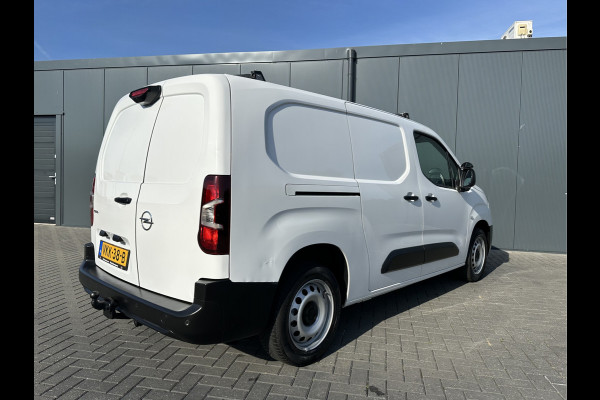 Opel Combo 1.5D 102 PK / L2H1 / TREKHAAK / CAMERA / STUURVERW. / REAR VIEUW / INRICHTING / 3 ZITS / AC / CRUISE