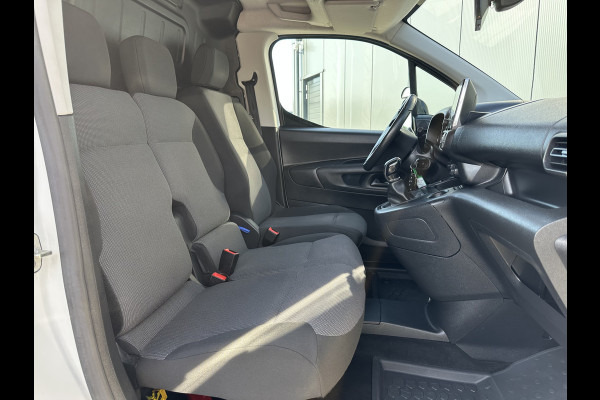 Opel Combo 1.5D 102 PK / L2H1 / TREKHAAK / CAMERA / STUURVERW. / REAR VIEUW / INRICHTING / 3 ZITS / AC / CRUISE