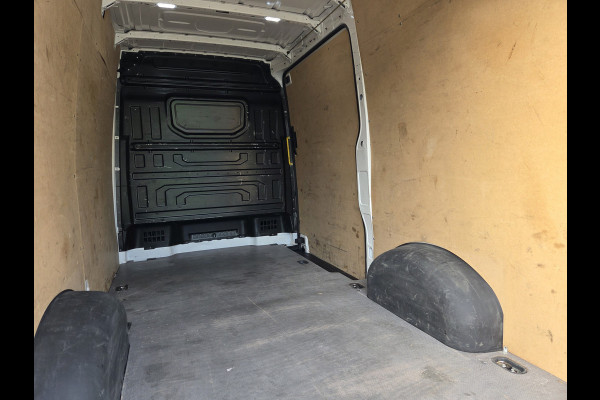 Volkswagen Crafter /MAN TGE 140Pk L3 H3 HD Automaat Airco Cruise Camera