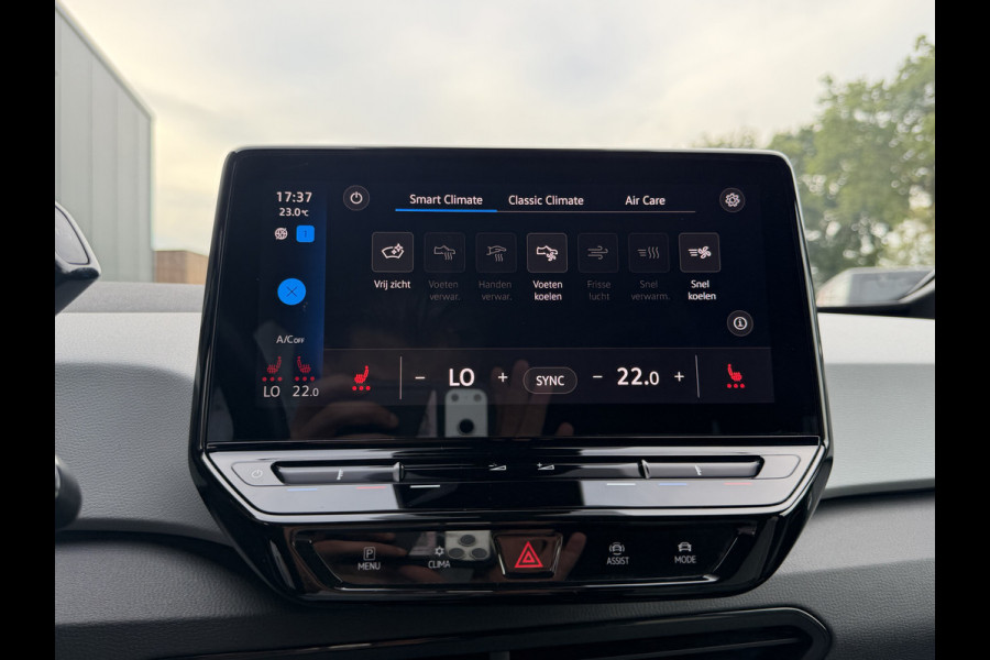 Volkswagen ID.3 First Plus 58 kWh Adap.Cruise Camera Carplay Sfeerverl Orig.NL 100% Elektrisch
