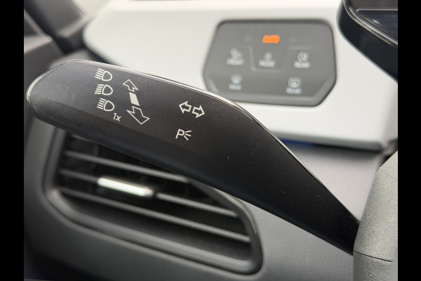 Volkswagen ID.3 First Plus 58 kWh Adap.Cruise Camera Carplay Sfeerverl Orig.NL 100% Elektrisch