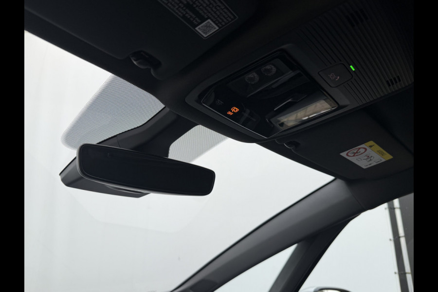 Volkswagen ID.3 First Plus 58 kWh Adap.Cruise Camera Carplay Sfeerverl Orig.NL 100% Elektrisch