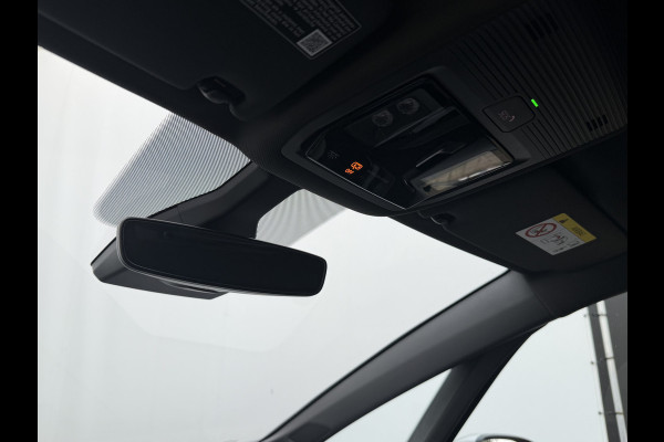 Volkswagen ID.3 First Plus 58 kWh Adap.Cruise Camera Carplay Sfeerverl Orig.NL 100% Elektrisch