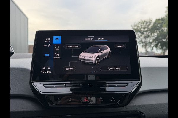 Volkswagen ID.3 First Plus 58 kWh Adap.Cruise Camera Carplay Sfeerverl Orig.NL 100% Elektrisch