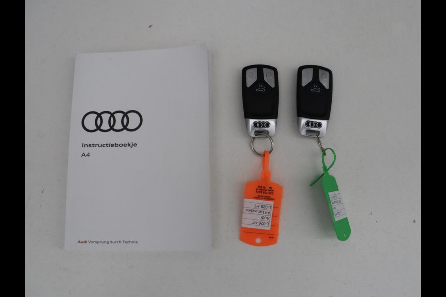 Audi A4 Limousine 35 TFSI S edition Competition | Cruise Controle | Apple Carplay | Navigatie | Sportstoelen | Spiegelpakket | Digitaal dashboard