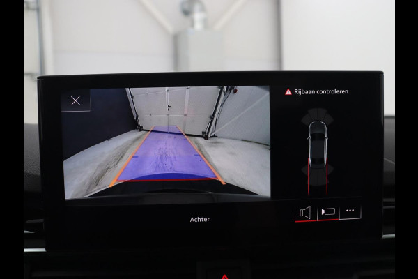 Audi A4 Limousine 35 TFSI S edition Competition | Cruise Controle | Apple Carplay | Navigatie | Sportstoelen | Spiegelpakket | Digitaal dashboard