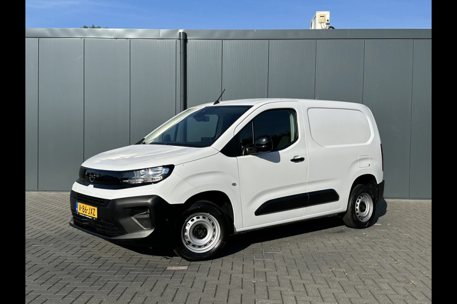 Opel Combo 1.5 BlueHDi 100 PK / L1H1 / !! NIEUWSTAAT !! / 18.219 KM / 1e EIG. / TREKHAAK / CAMERA / BLIND SPOT / AC / CRUISE