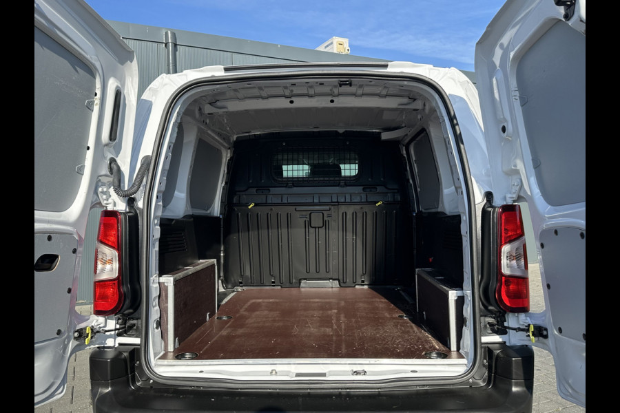Opel Combo 1.5 BlueHDi 100 PK / L1H1 / !! NIEUWSTAAT !! / 18.219 KM / 1e EIG. / TREKHAAK / CAMERA / BLIND SPOT / AC / CRUISE