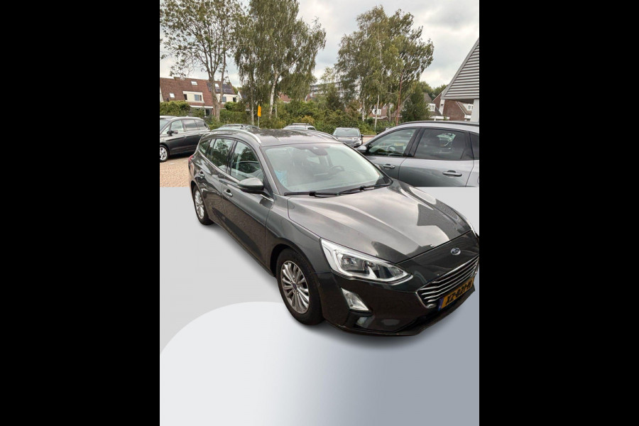 Ford FOCUS Wagon 1.0 EcoBoost Titanium Business 125pk Trekhaak | Achteruitrijcamera | Automatische Airco | Cruise control | Navigatie