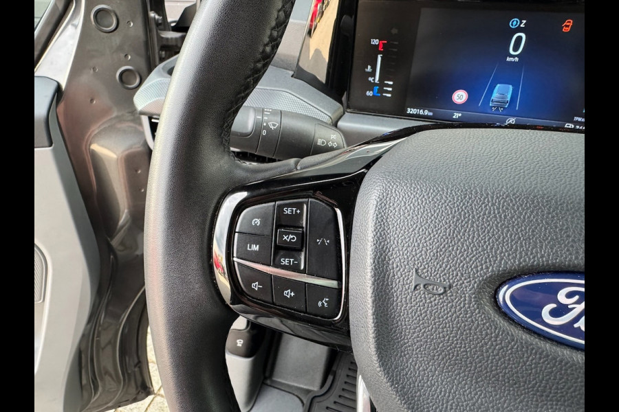Ford Transit Custom 320 2.0 TDCI 136pk L2H1 Limited | Trekhaak | Navi | LED | Keyfree | Stoelverw. | CarPlay | Camera