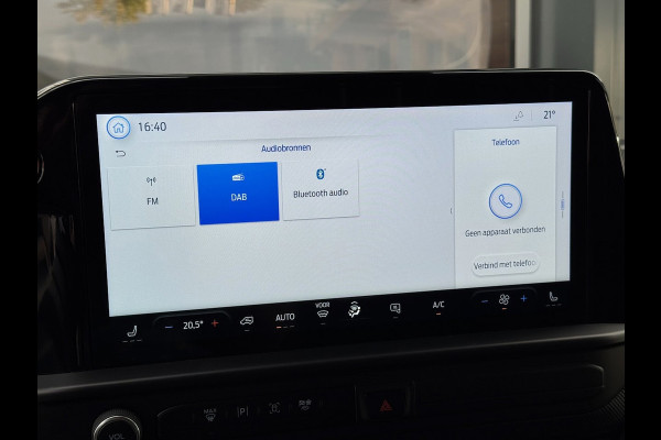 Ford Transit Custom 320 2.0 TDCI 136pk L2H1 Limited | Trekhaak | Navi | LED | Keyfree | Stoelverw. | CarPlay | Camera