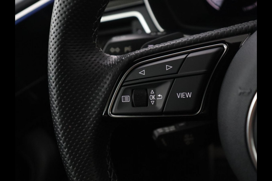 Audi A4 Limousine 35 TFSI S edition Competition | Cruise Controle | Apple Carplay | Navigatie | Sportstoelen | Spiegelpakket | Digitaal dashboard