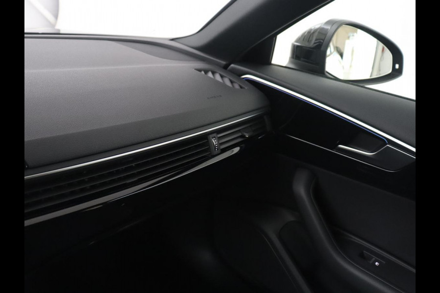 Audi A4 Limousine 35 TFSI S edition Competition | Cruise Controle | Apple Carplay | Navigatie | Sportstoelen | Spiegelpakket | Digitaal dashboard