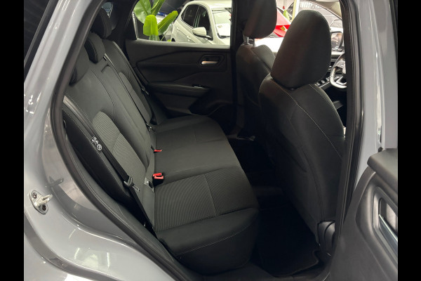 Nissan QASHQAI 1.3 MHEV Acenta / Camera /Panorama Dak / Trekhaak