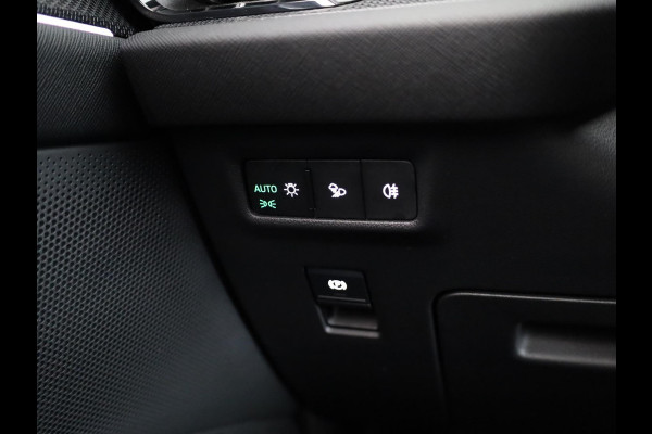 Škoda Kodiaq 1.5 TSI PHEV Business Edition Plus 204pk 6 versn. DSG | Trekhaak | Dynamic Chasis Control | Panorama Dak | Light & View Pakket | Sunset | Velgen: 19" lichtmetalen velgen Lefka aero, zilver