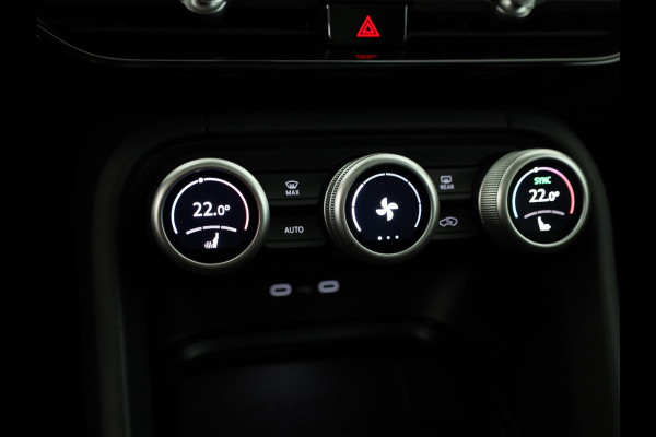 Škoda Kodiaq 1.5 TSI PHEV Business Edition Plus 204pk 6 versn. DSG | Trekhaak | Dynamic Chasis Control | Panorama Dak | Light & View Pakket | Sunset | Velgen: 19" lichtmetalen velgen Lefka aero, zilver