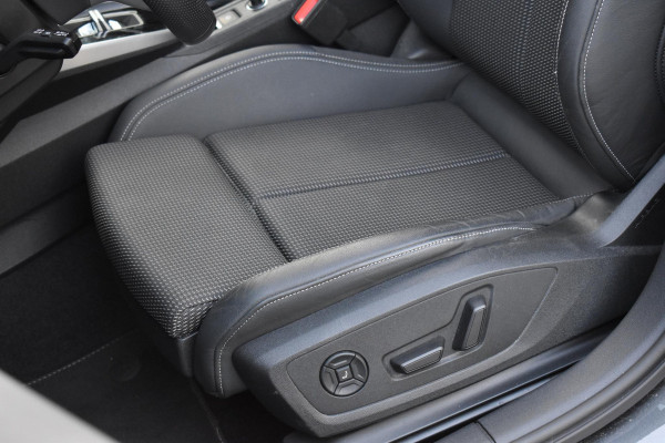 Audi S3 Sportback 2.0 TFSI quattro Pano Massage Keyless Lane Acc Camera