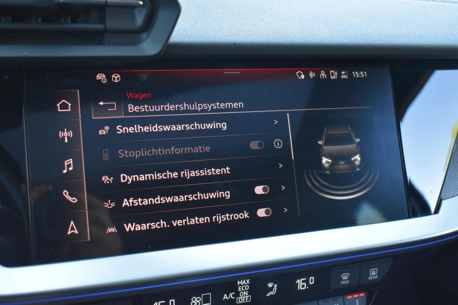 Audi S3 Sportback 2.0 TFSI quattro Pano Massage Keyless Lane Acc Camera