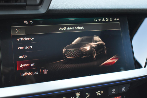 Audi S3 Sportback 2.0 TFSI quattro Pano Massage Keyless Lane Acc Camera