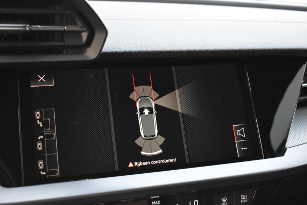 Audi S3 Sportback 2.0 TFSI quattro Pano Massage Keyless Lane Acc Camera