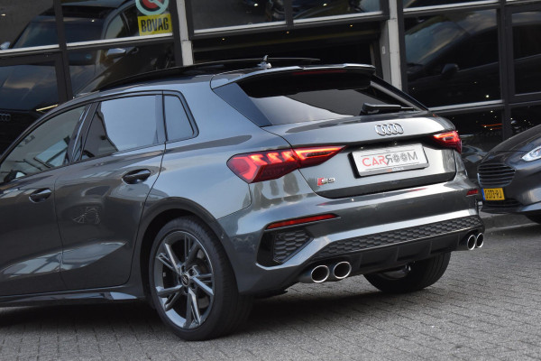 Audi S3 Sportback 2.0 TFSI quattro Pano Massage Keyless Lane Acc Camera