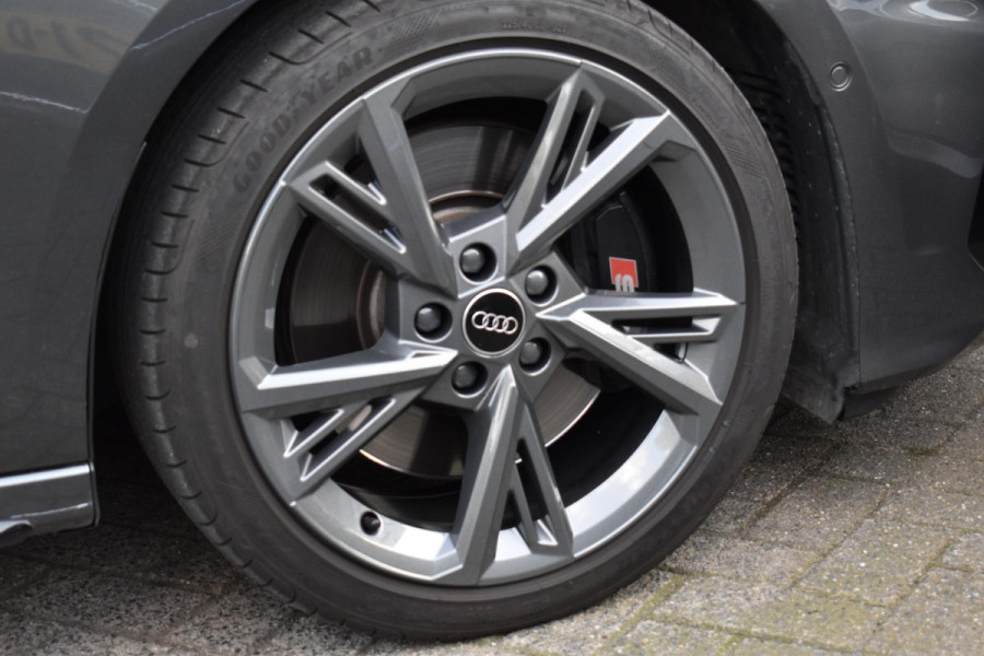 Audi S3 Sportback 2.0 TFSI quattro Pano Massage Keyless Lane Acc Camera