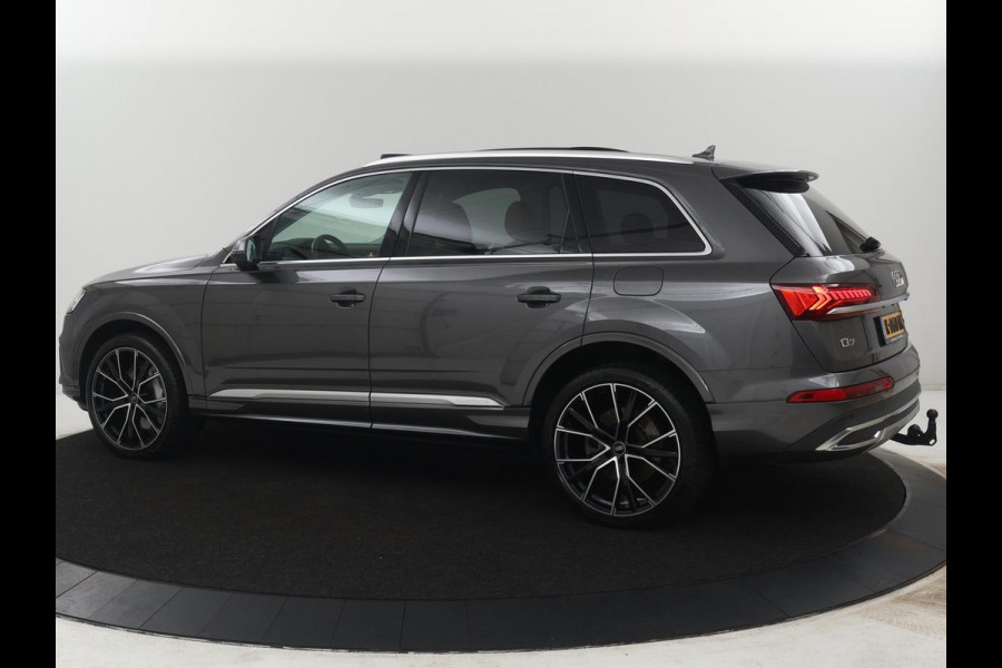 Audi Q7 55 TFSI e quattro Pro Line Plus | Panoramadak | Trekhaak | Leder | Stoelkoeling | Camera | SOH 80,6% | Cruise control | Navigatie | Carplay | Stoelverwarming | Bang & Olufsen | Memory |