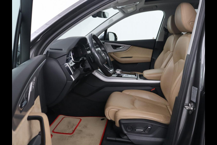 Audi Q7 55 TFSI e quattro Pro Line Plus | Panoramadak | Trekhaak | Leder | Stoelkoeling | Camera | SOH 80,6% | Cruise control | Navigatie | Carplay | Stoelverwarming | Bang & Olufsen | Memory |