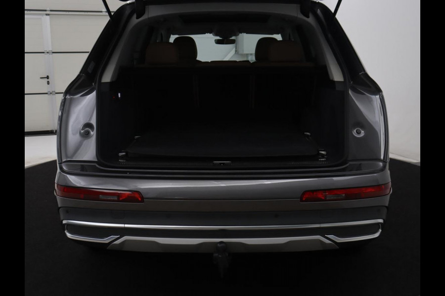 Audi Q7 55 TFSI e quattro Pro Line Plus | Panoramadak | Trekhaak | Leder | Stoelkoeling | Camera | SOH 80,6% | Cruise control | Navigatie | Carplay | Stoelverwarming | Bang & Olufsen | Memory |