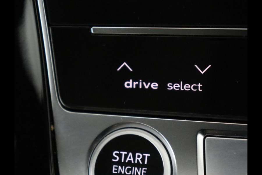 Audi Q7 55 TFSI e quattro Pro Line Plus | Panoramadak | Trekhaak | Leder | Stoelkoeling | Camera | SOH 80,6% | Cruise control | Navigatie | Carplay | Stoelverwarming | Bang & Olufsen | Memory |